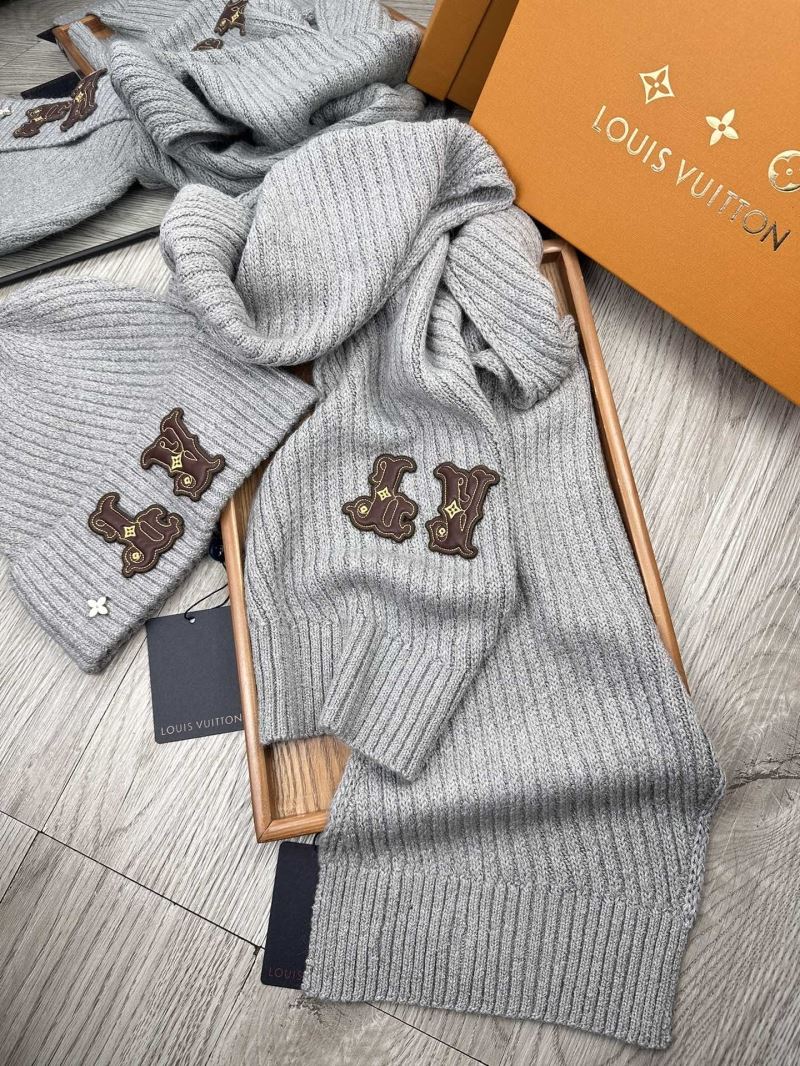 Louis Vuitton Caps Scarfs